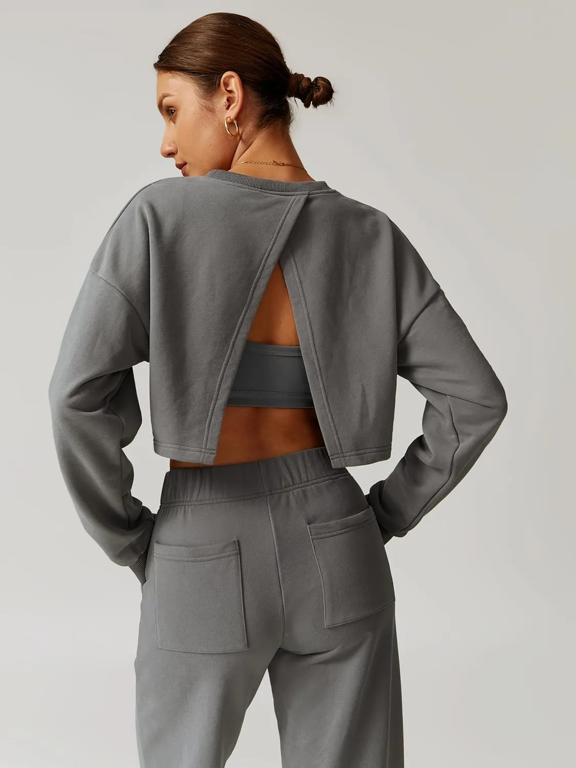 ABOCIW Womens 2 Piece Sweatsuits Set Long Sleeve Open Back Cropped Sweatshirt Wide Leg Sweatpants Fall Outfits Tracksuit