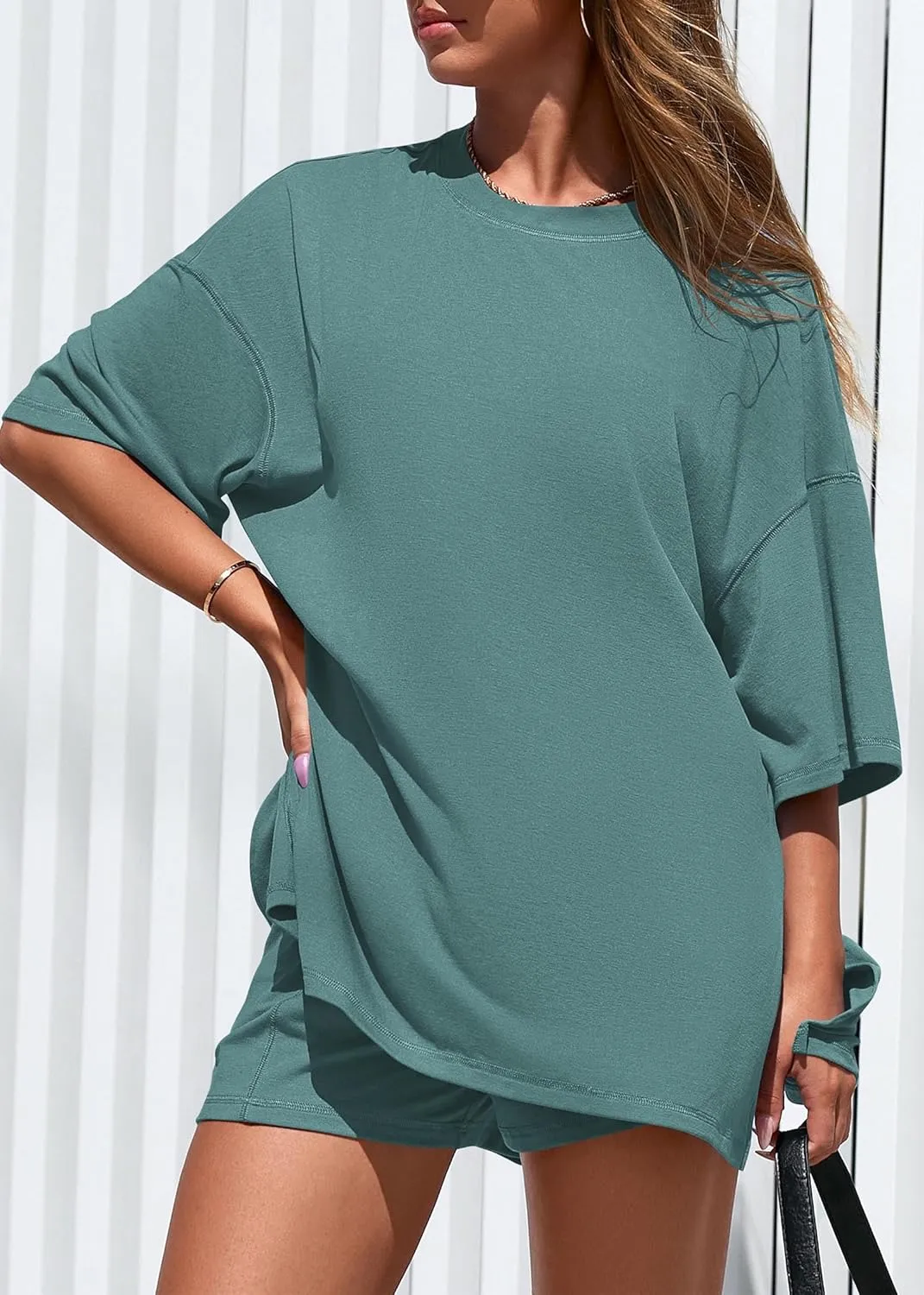 KIRUNDO 2 Piece Sets for Women Summer Lounge Sets Casual Oversized Tshirts Shorts Matching Airport Travel Outfit Postpartum
