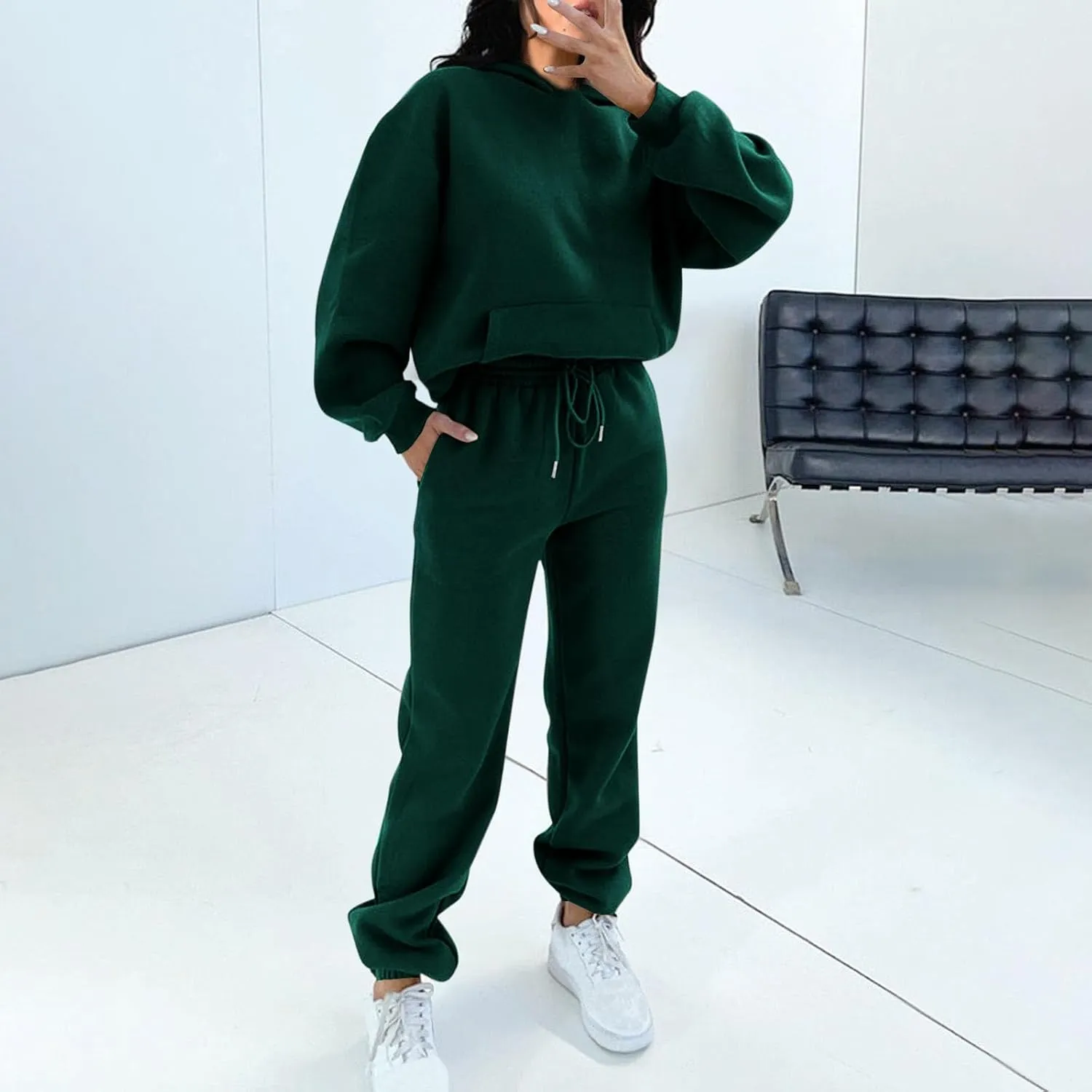 Lastesso Women Sweatsuits Sets Ultra-Soft Solid Sweatsuits Jogger Travel Track Suit Trendy Life Going Out Loungewear 2 Piece