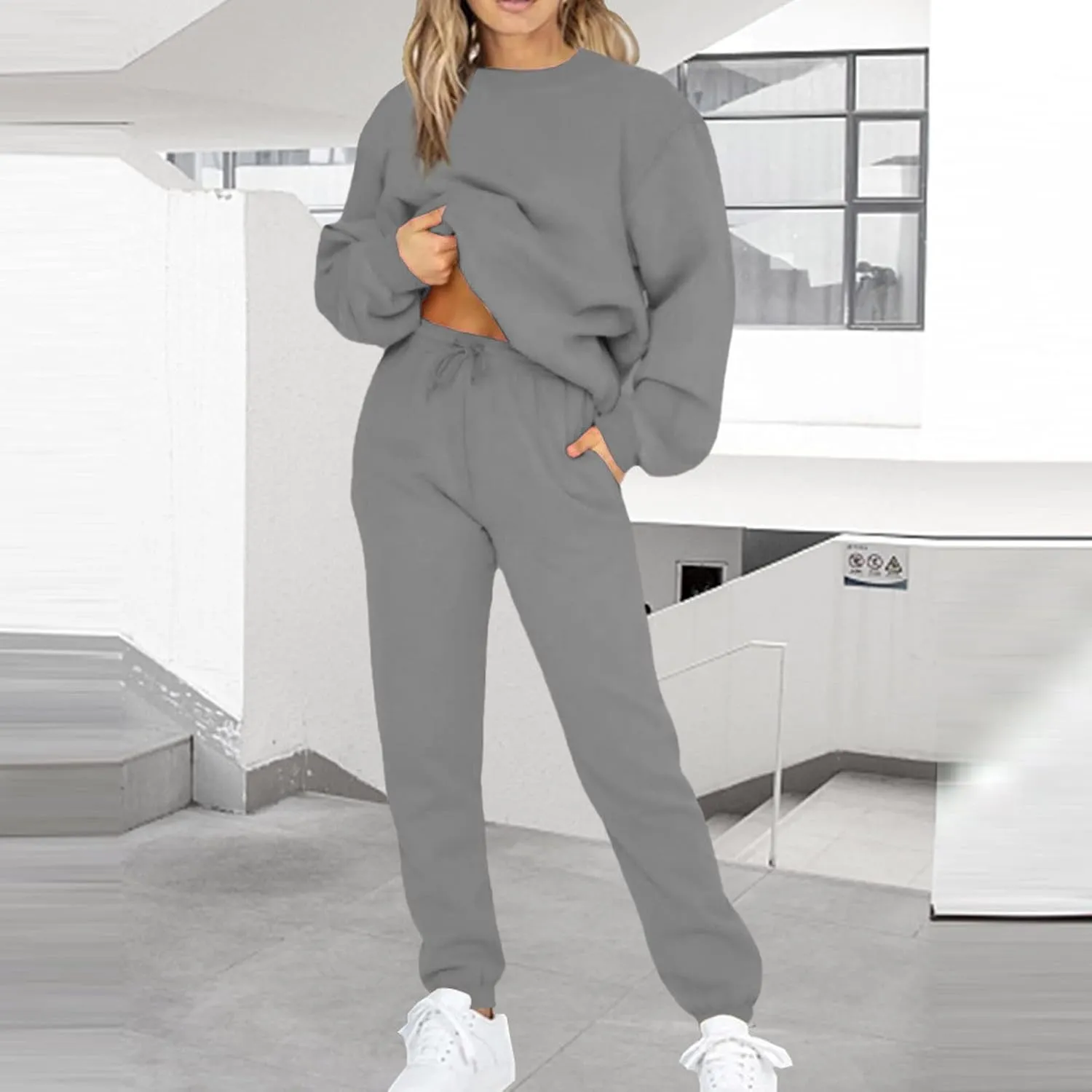 Lastesso Womens Loungewear Set Plus Size Sweatsuits Crewneck Long Sleeve Sweatshirt Baggy Sweatpants Outfits 2 Piece Sets