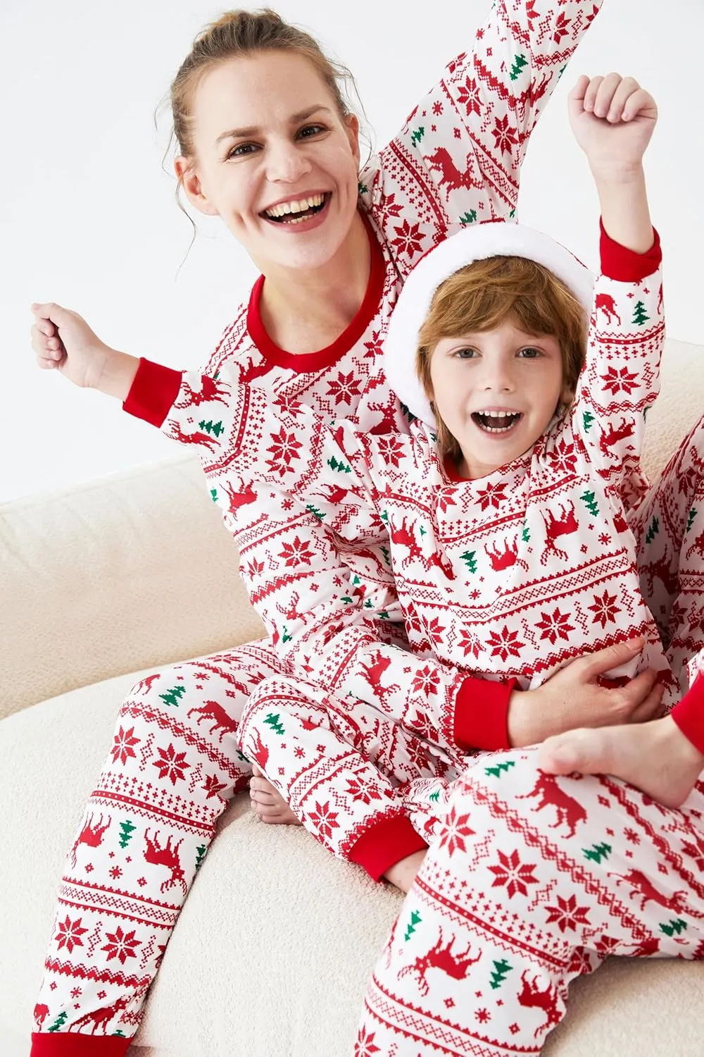 PATPAT Family Christmas Pjs Matching Sets Reindeer and Snowflake Patterned Sleepwear Xmas PJS Set for Couples and Kids