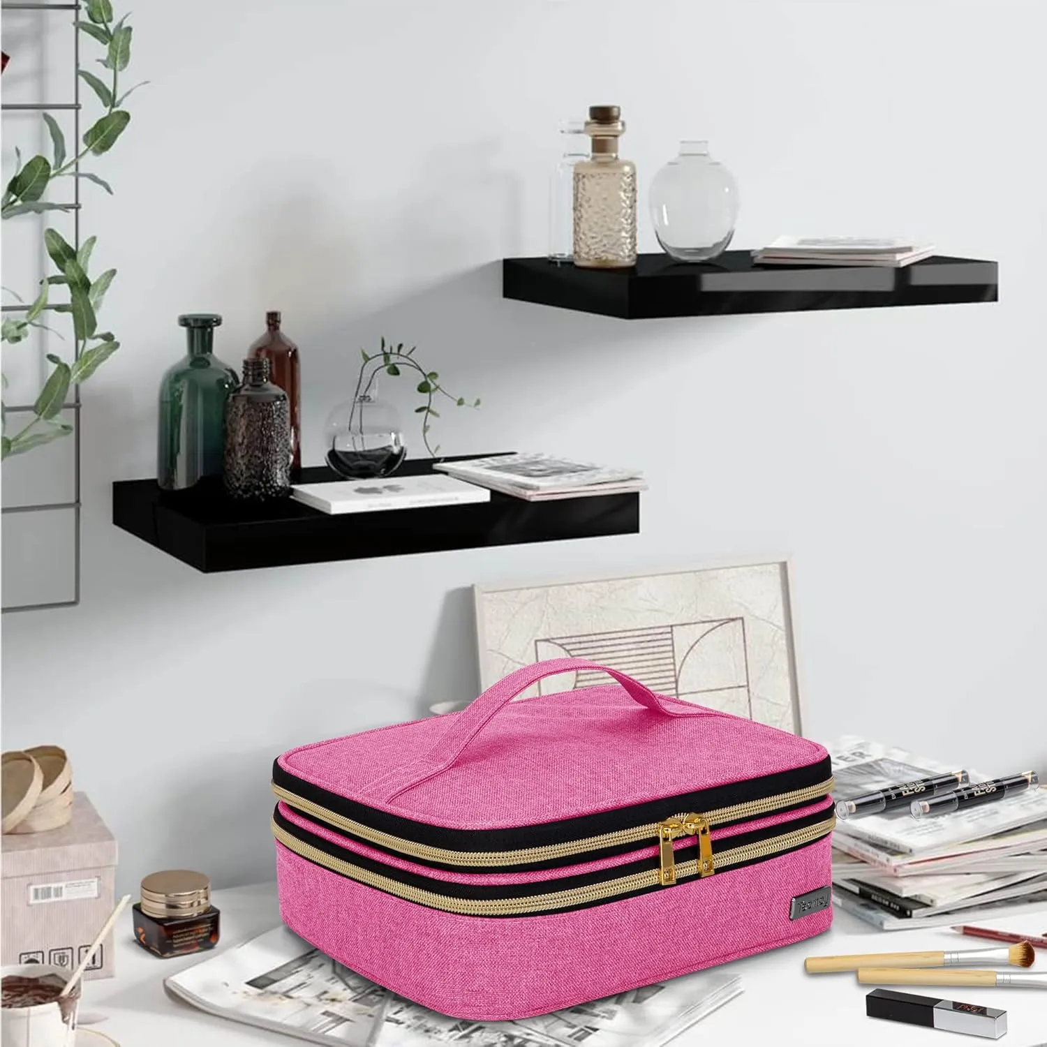 Teamoy Travel Makeup Brush Case, Portable Makeup Brush Organizer Professional Cosmetic Pouch Bag with Handle for Womens Makeup Essentials, Pink