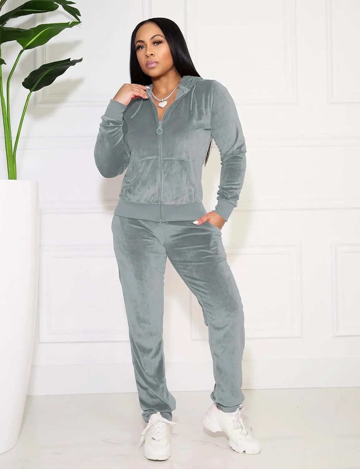 TOPSRANI Womens Velour Sweatsuits Velvet Tracksuit 2 Piece Outfits Casual Jogging Sweat Suits Matching Jogger Pants Set